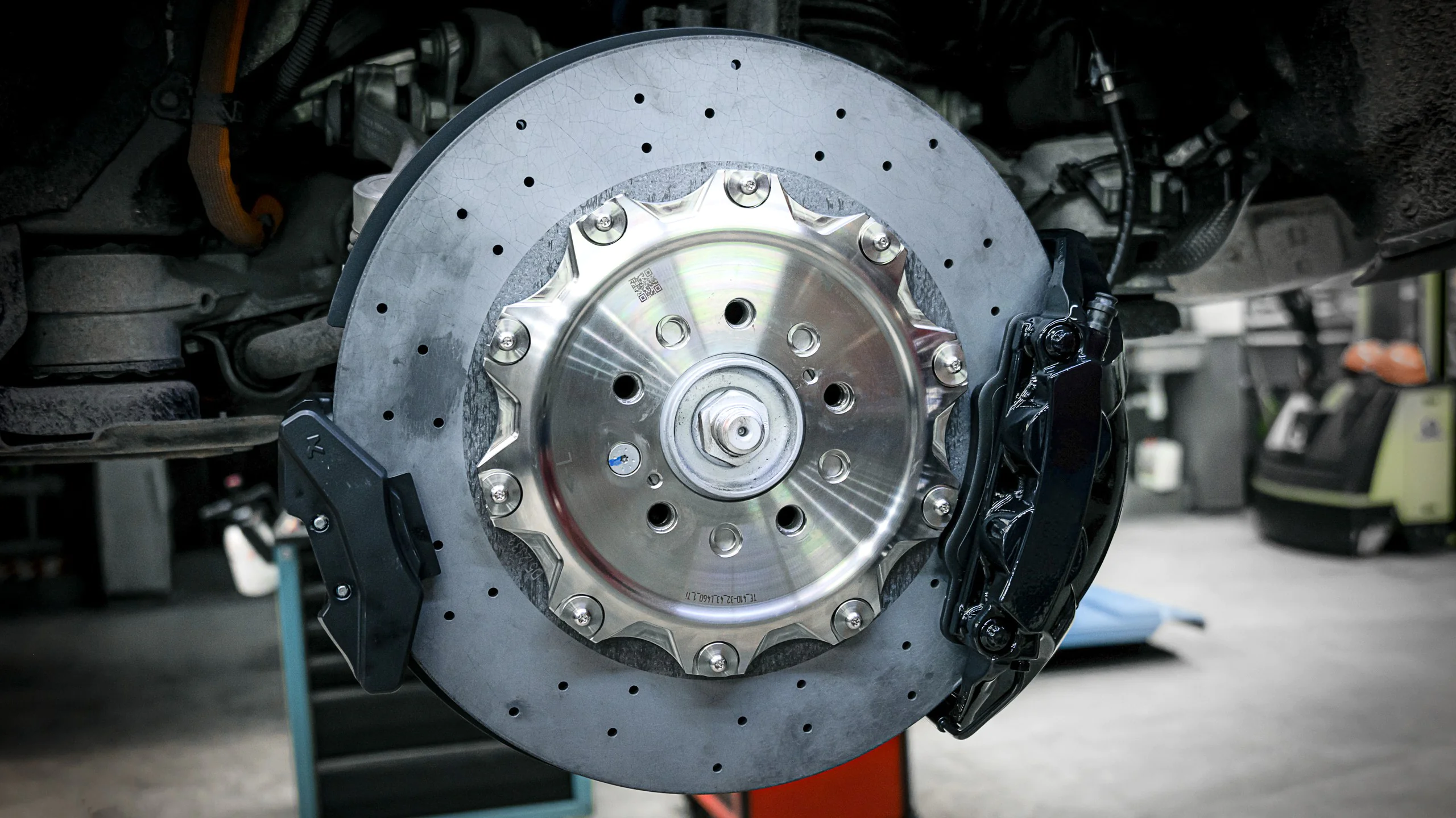 Carbon-ceramic brake system for Range Rover L460 3 | Carbon-ceramic brake system for Range Rover L460 Carbon-ceramic brake system for Range Rover L460 Picture 3
