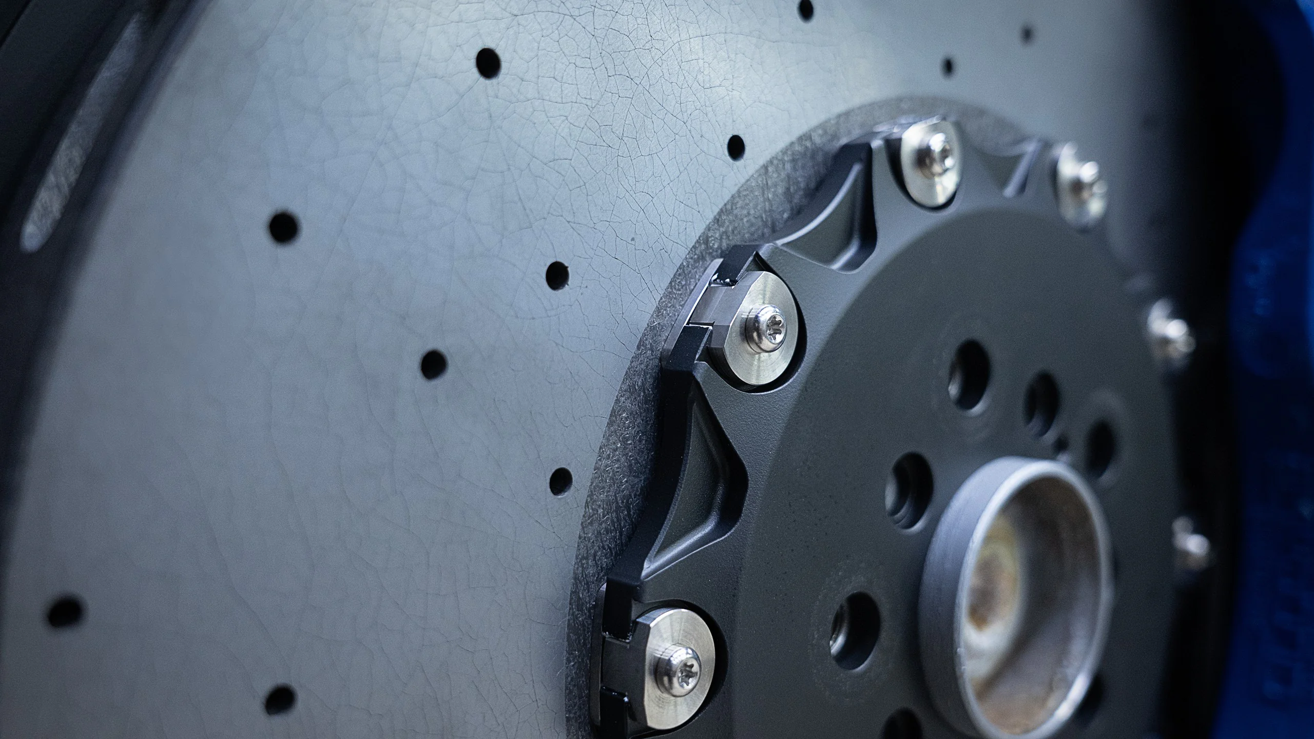 Carbon-ceramic brake system for BMW G07 6 | Carbon-ceramic brake system for BMW G07 | High Performance Tuning of brake systems for all cars: BMW, Mercedes, Audi, VW, Bentley, Maseratti and etc Carbon-ceramic brake system for BMW G07 Picture 6