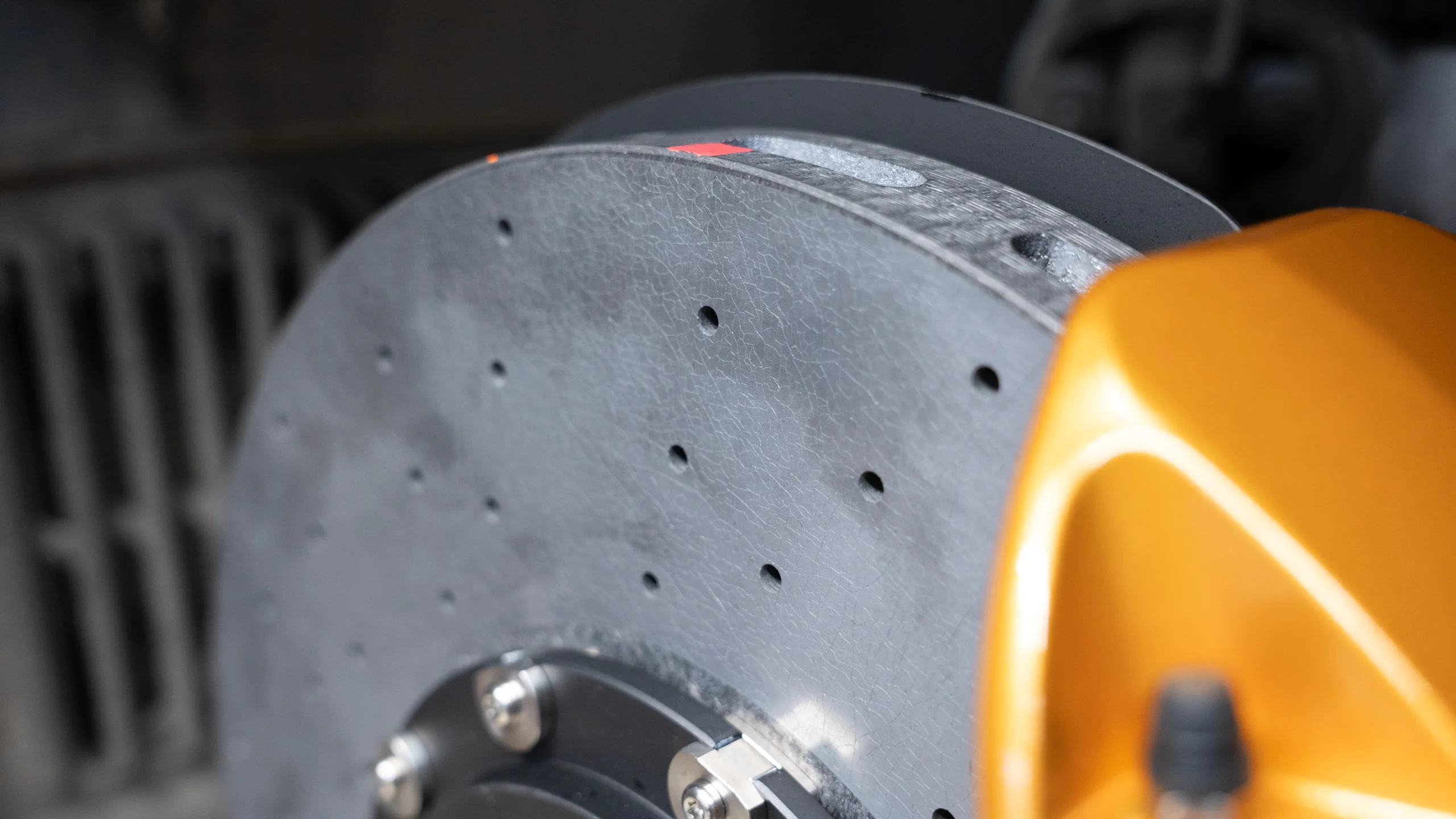 Carbon-ceramic brake system for MB W192 3 | Carbon-ceramic brake system for MB W192 Carbon-ceramic brake system for MB W192 Picture 3