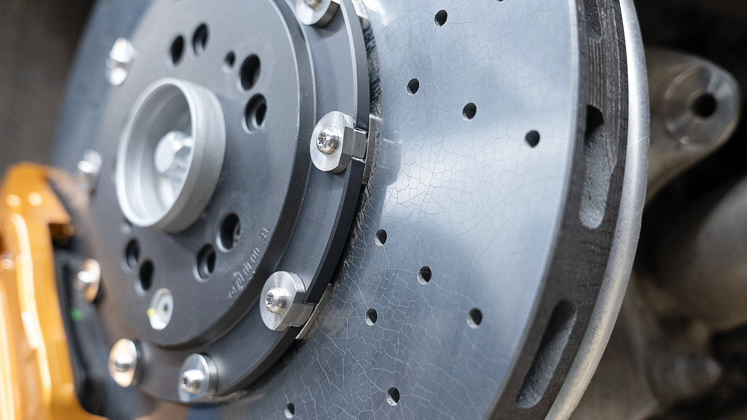 Carbon-ceramic brake system for MB W192 11 | Carbon-ceramic brake system for MB W192 Carbon-ceramic brake system for MB W192 Picture 11