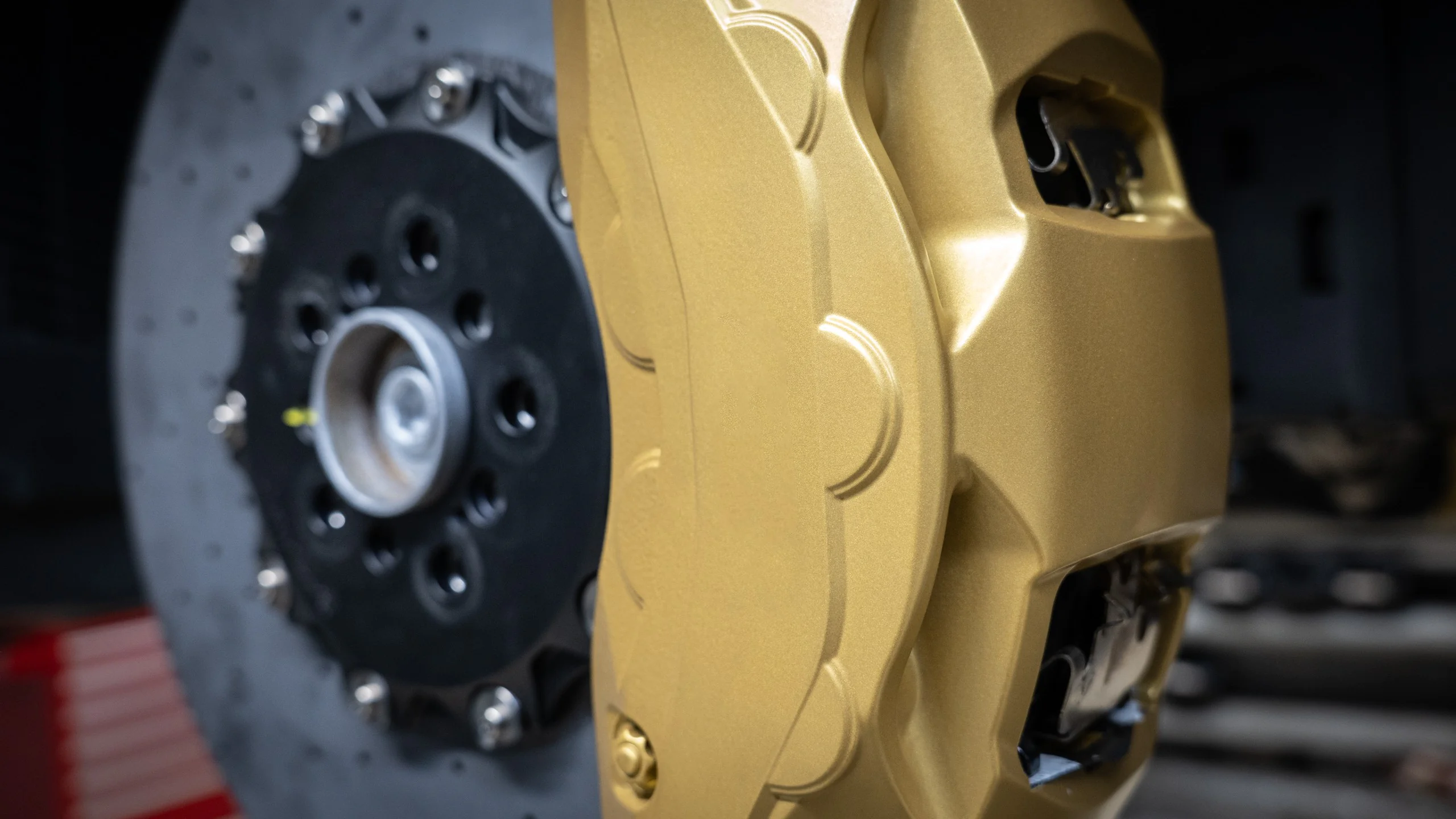 Carbon-ceramic brake system for BMW G07 2 | Carbon-ceramic brake system for BMW G07 Carbon-ceramic brake system for BMW G07 Picture 2
