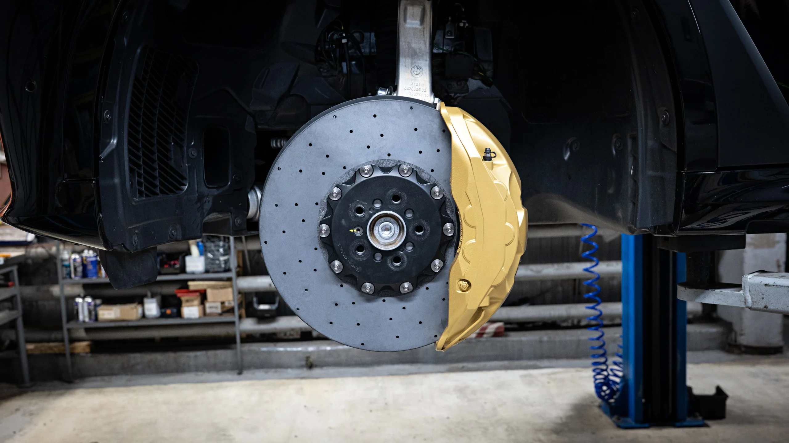 Carbon-ceramic brake system for BMW G07 7 | Carbon-ceramic brake system for BMW G07 Carbon-ceramic brake system for BMW G07 Picture 7