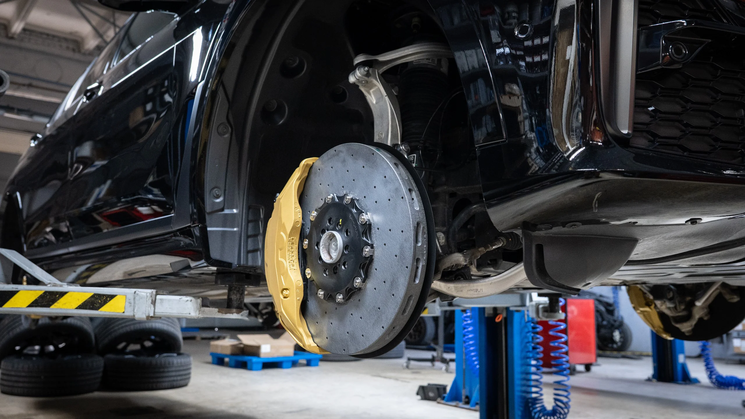 Carbon-ceramic brake system for BMW G07 18 | Carbon-ceramic brake system for BMW G07 Carbon-ceramic brake system for BMW G07 Picture 18