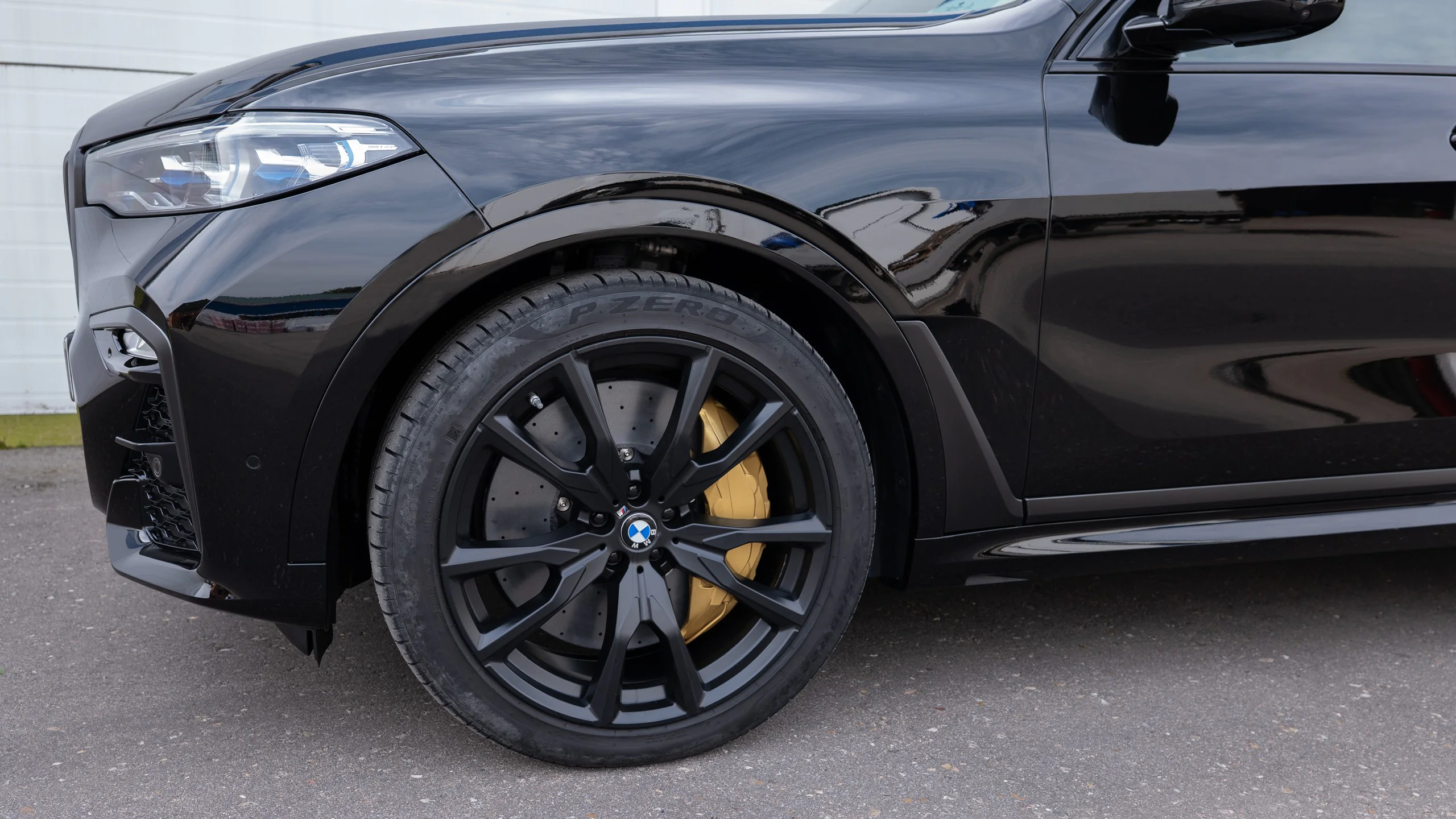 Carbon-ceramic brake system for BMW G07 19 | Carbon-ceramic brake system for BMW G07 Carbon-ceramic brake system for BMW G07 Picture 19
