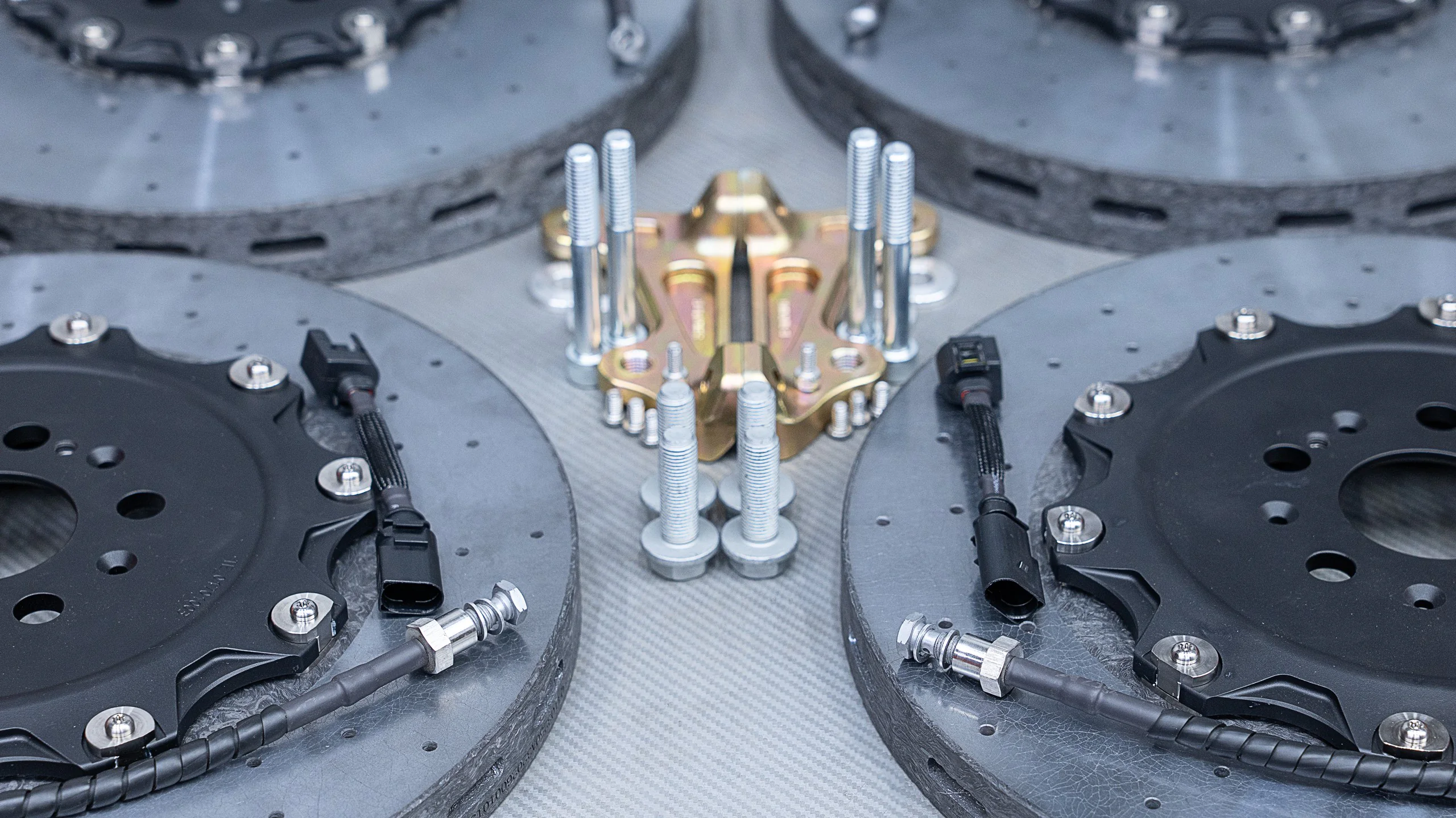 Carbon-ceramic brake system for Zeekr 9X 4 | Carbon-ceramic brake system for Zeekr 9X Carbon-ceramic brake system for Zeekr 9X Picture 4