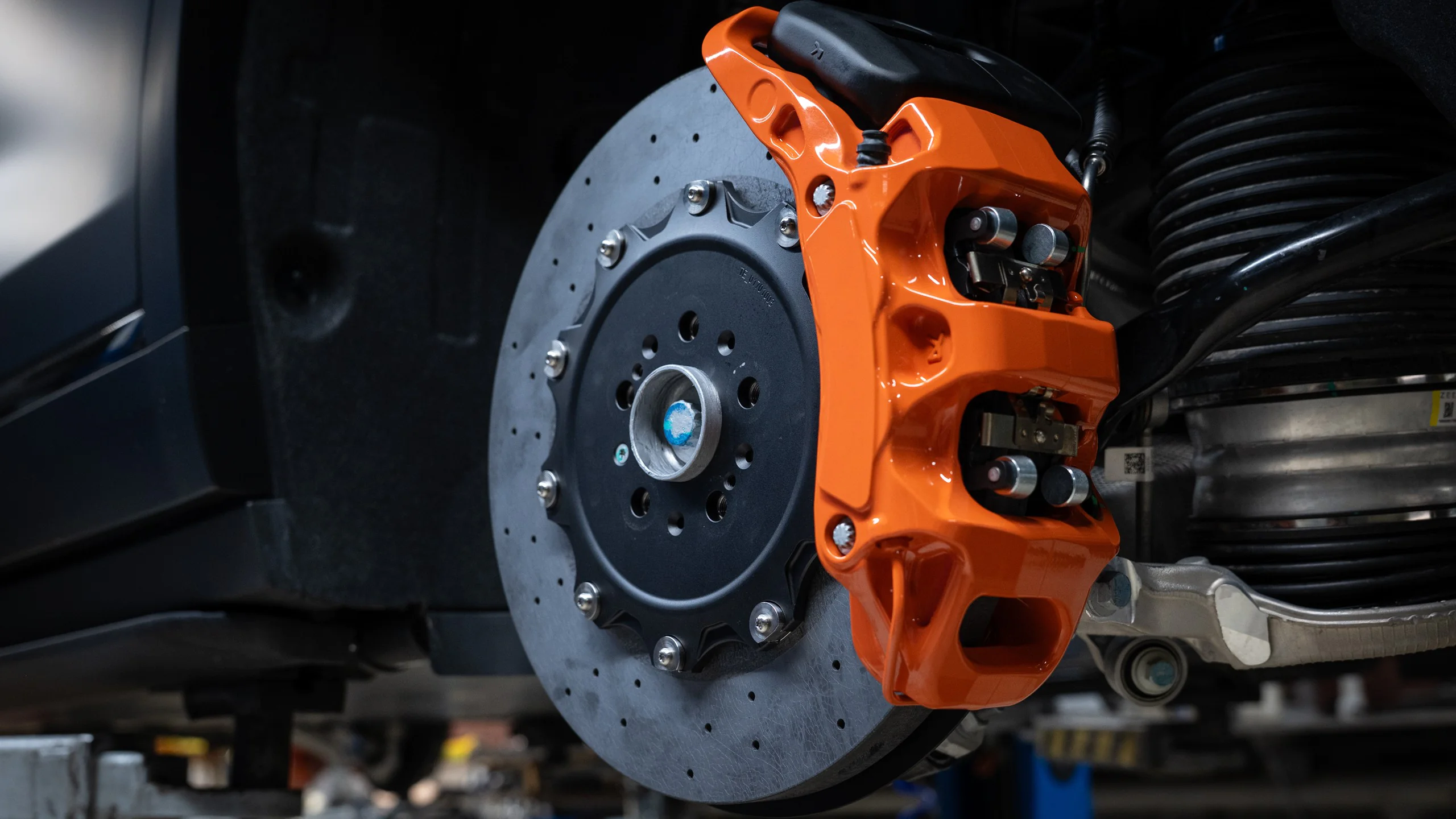 Carbon-ceramic brake system for Zeekr 9X 20 | Carbon-ceramic brake system for Zeekr 9X Carbon-ceramic brake system for Zeekr 9X Picture 20