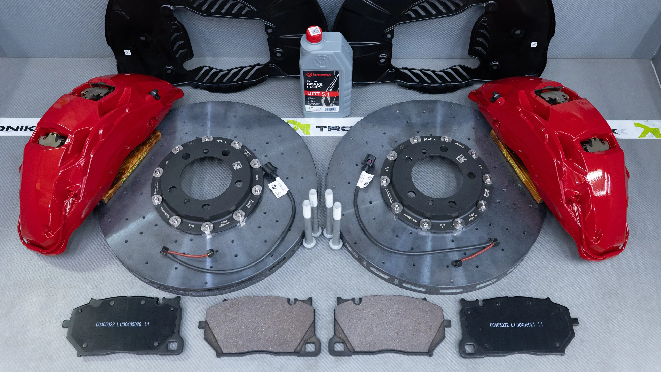 Carbon-ceramic brake system for Porsche Panamera Picture 6