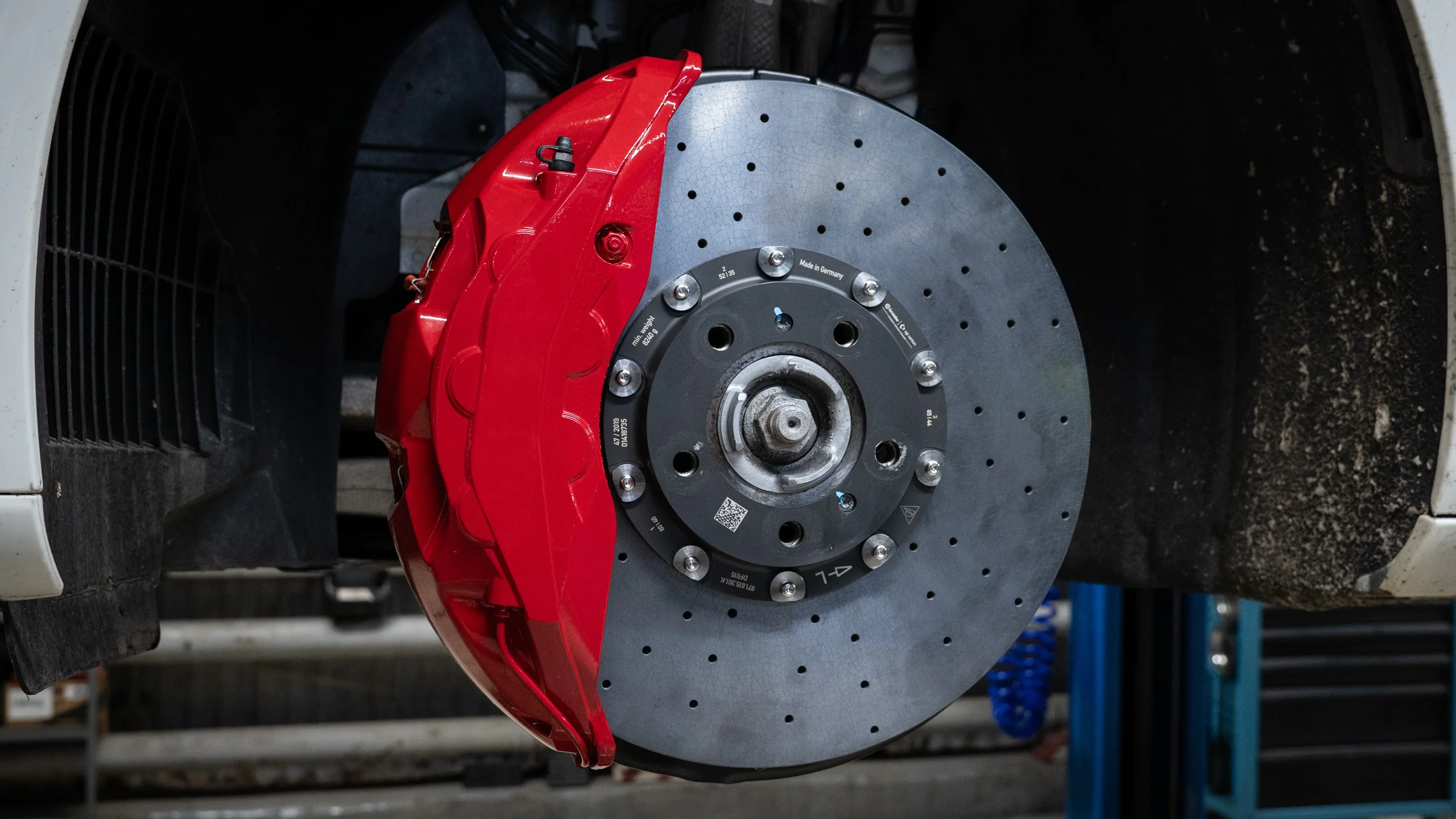 Carbon-ceramic brake system for Porsche Panamera Picture 11
