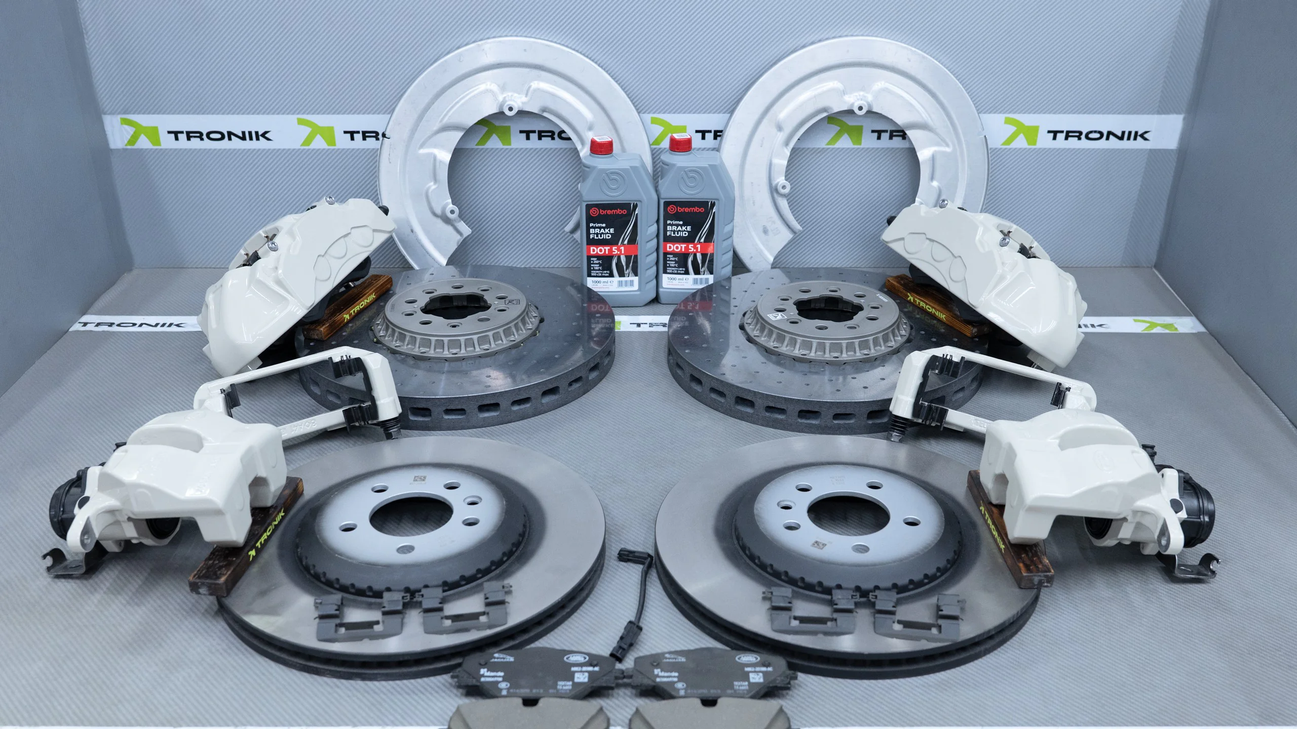 Carbon-ceramic brake system for Range Rover L460 Picture 1 | Carbon-ceramic brake system for Range Rover L460 Carbon-ceramic brake system for Range Rover L460 Picture 1