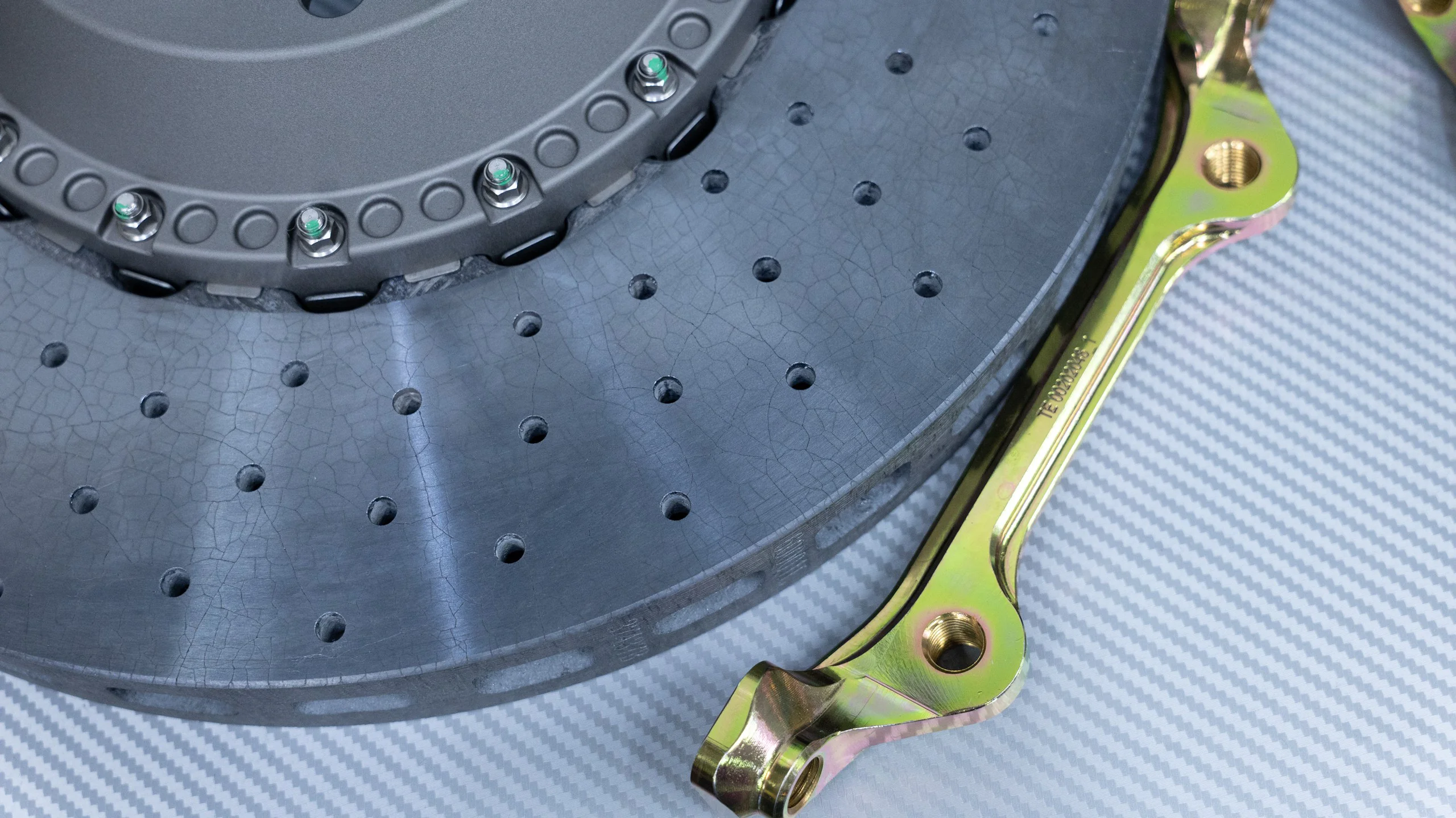 Carbon-ceramic brake system for BMW E31 Picture 10